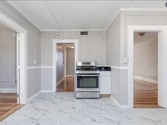 3rd image of 37 Chestnut St #2