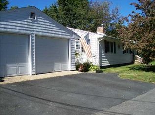 57 Hazard Ave, South Kingstown, RI 02879