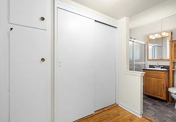 5th image of 220 Berkeley Pl APT 5A