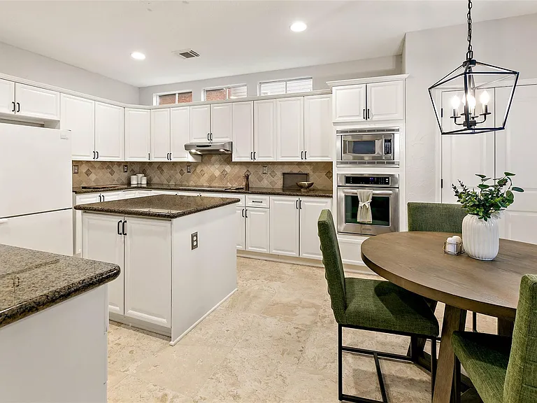 35 Larks Aire Pl — Photo 19