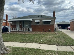 25318 Palomino Ave, Warren, MI 48089