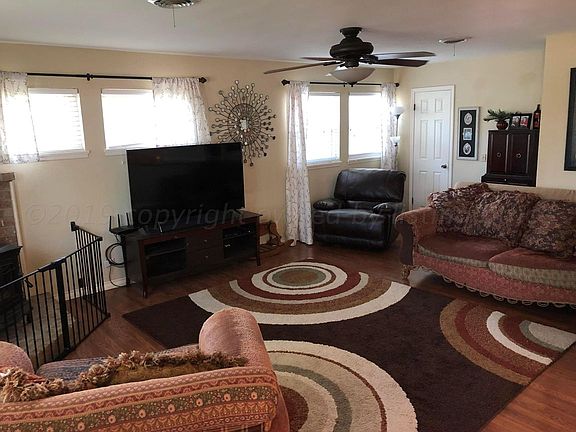 2nd image of 1137 Sandlewood Dr