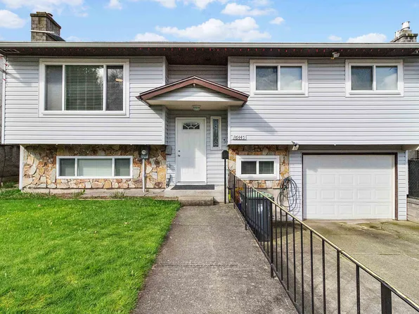 26445 30a Ave, Langley, BC V4W 3E1
