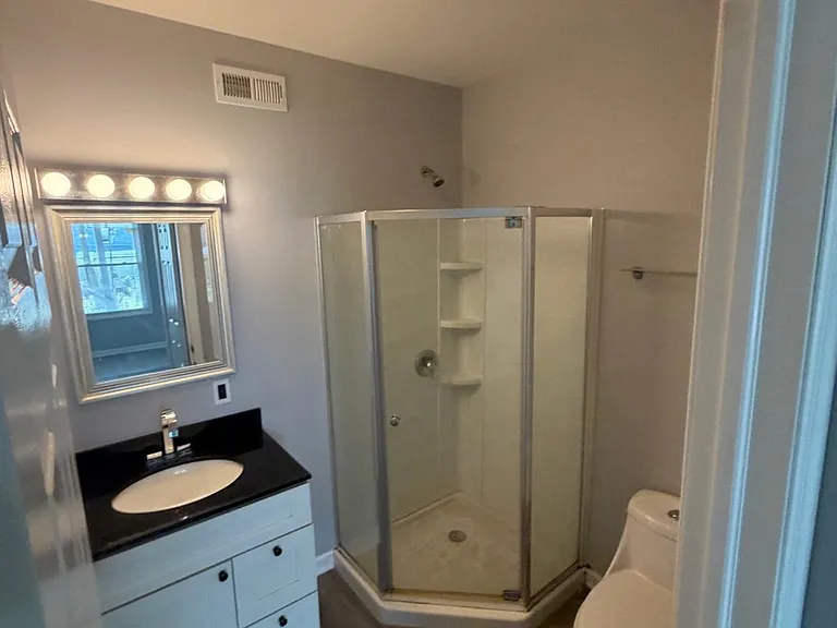 102 Ridgway St #1 — Photo 7