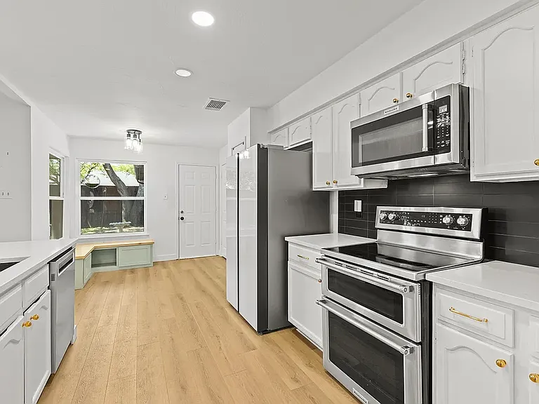 600 Harrison Dr — Photo 7