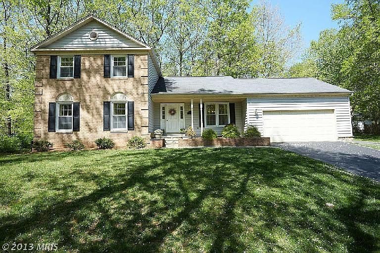 1st image of 1042 Carnation Dr