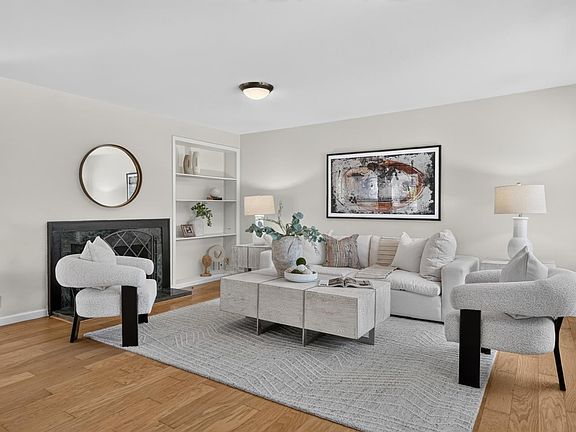 5th image of 3492 Murdoch Ct