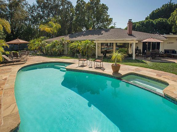 5th image of 1210 Camino Palomera