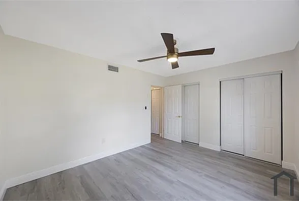 3111 W Horatio St #202 — Photo 8