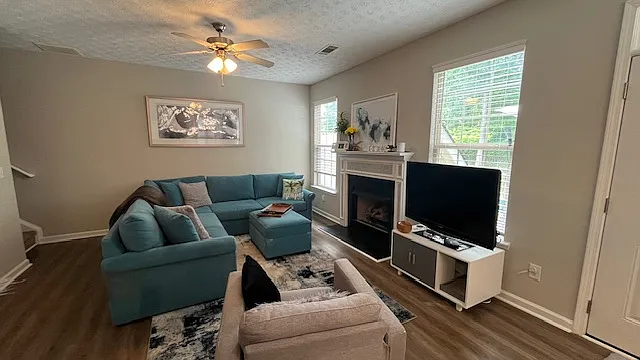 4056 Hill Station Ct — Photo 8