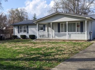 505 W Reed St, Benton, IL 62812