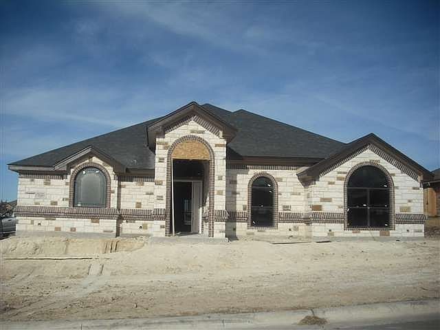 1st image of 7636 Gunbarrel Dr