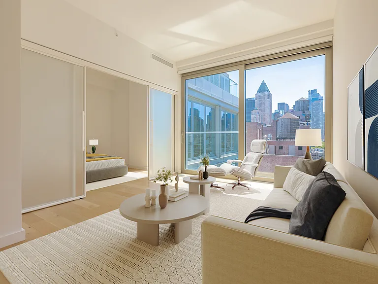 547 W 47th St #Penthouse 1 — Photo 5