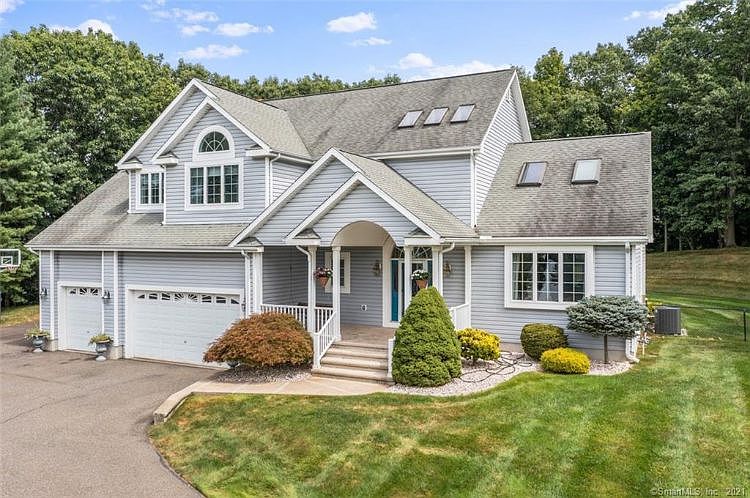 1st image of 194 Whitewood Dr