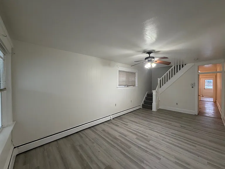 Living Room/View from front door