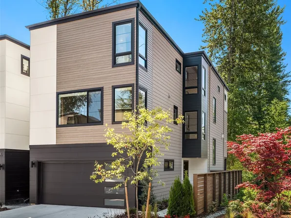 14821 HS#11 NE 2nd Court, Bellevue, WA 98007