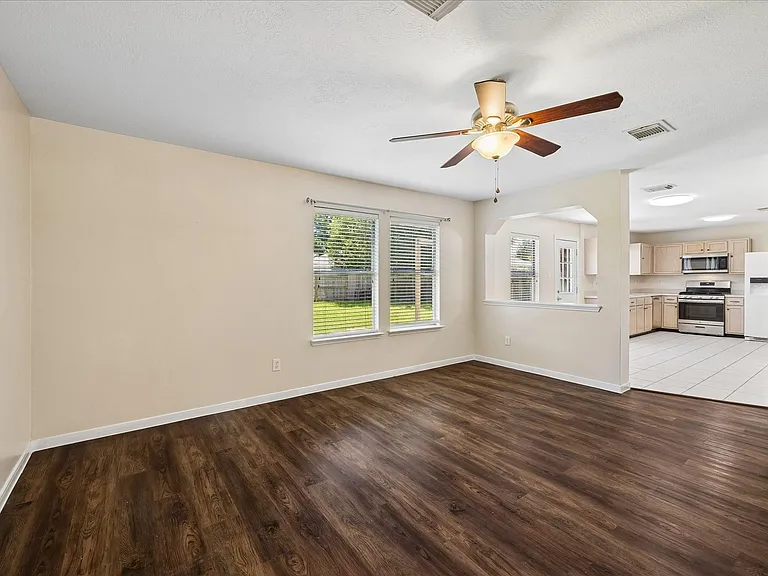 21914 Willow Downs Dr — Photo 10