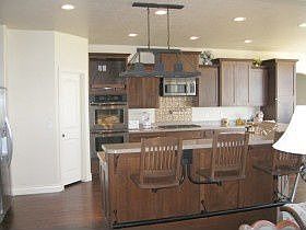 2nd image of 622 Badger Ln