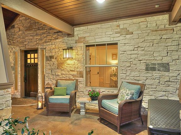 5th image of 268 Lakeside Hills Dr