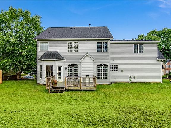 4th image of 5719 Bayleaf Ln