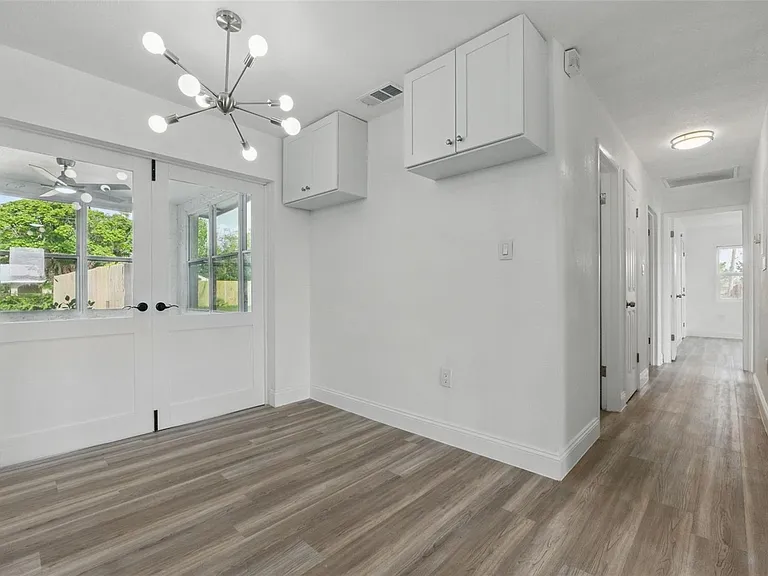 8812 Oakwood Dr — Photo 19