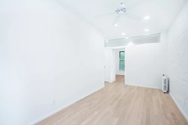 Rented by HH Realty | media 16