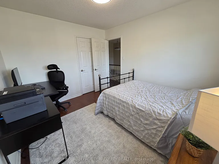 59 Foxhill Dr — Photo 35