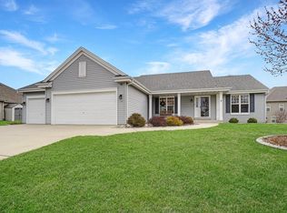590 Lambert Dr, Slinger, WI 53086