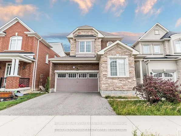 353 Cedar Hedge Rd, Milton, ON L9T 8Y4