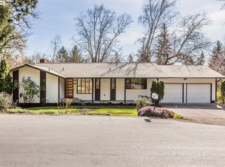 22 SW Ridge Dr, Portland, OR 97219