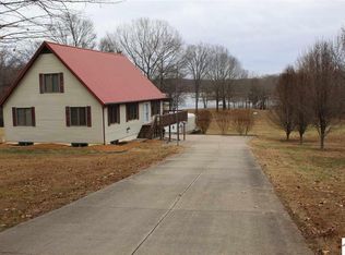 175 Bayshore Dr, Cadiz, KY 42211