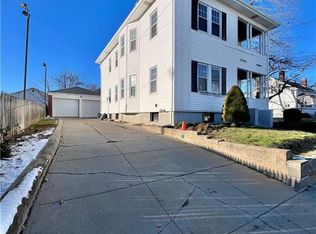 1577 Cranston St FLOOR 2, Cranston, RI 02920