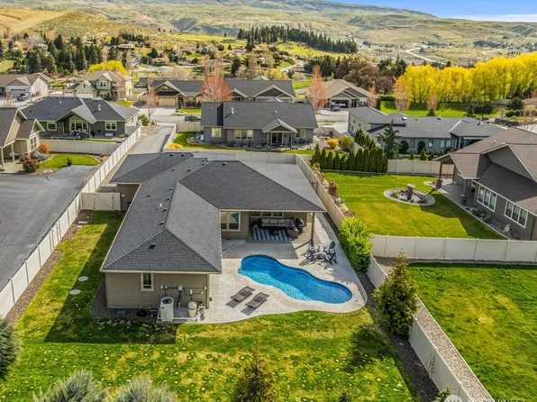 3512 Dianna Way, Wenatchee, WA 98801