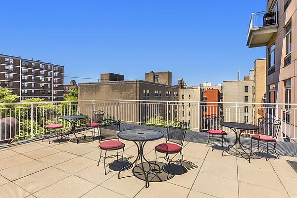 Rented by Halstead Real Estate | media 15