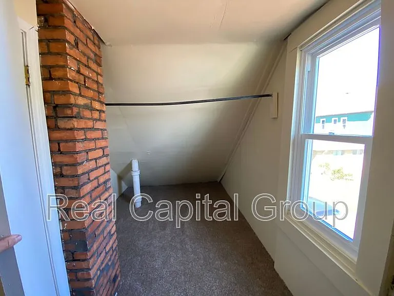125 Edison Ave #CARRIAGE HOUSE — Photo 10