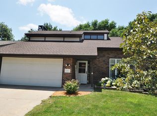 2311 S 72nd St, Lincoln, NE 68506