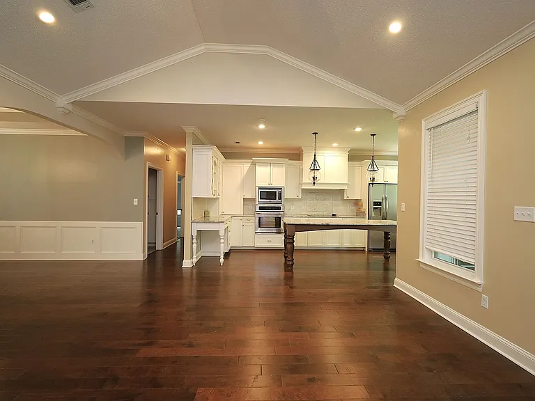 3722 Knights Mill Dr — Photo 9
