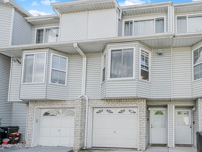 40 Susanna Ln, Staten Island, NY, 10312