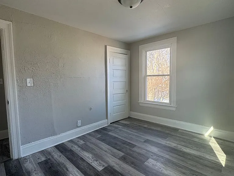 414 Park Ave #416 — Photo 10