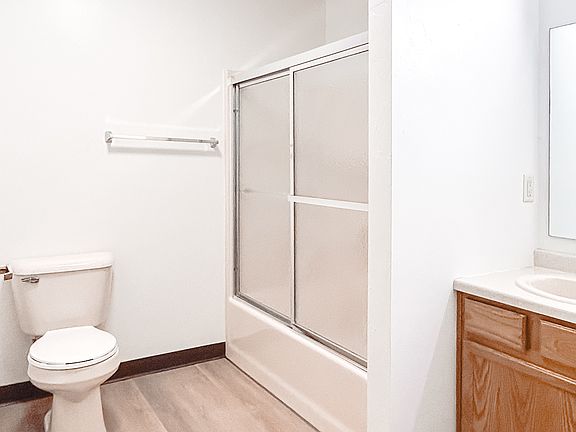 3rd image of 420 College Ave #87b2990ad