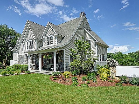 Welcome to Florawood Estate