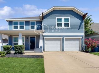 9105 Benevolent Ct, Aubrey, TX 76227