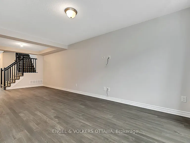 135 Lanceleaf Way — Photo 8