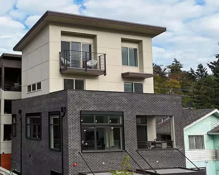 5216 Delridge Way SW — Photo 1