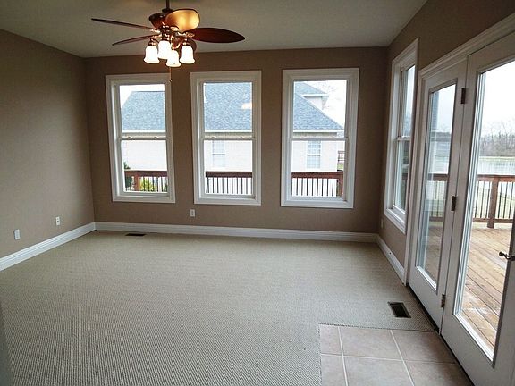 5th image of 8406 Braeswood Estates Dr