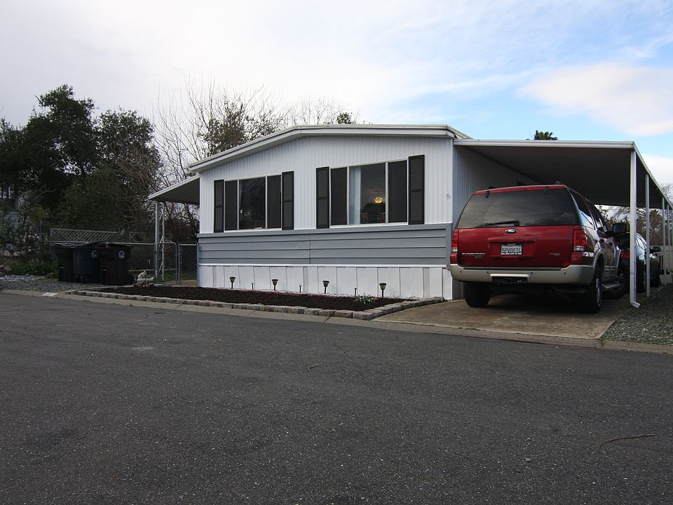 1st image of 10001 Redcoat Ln