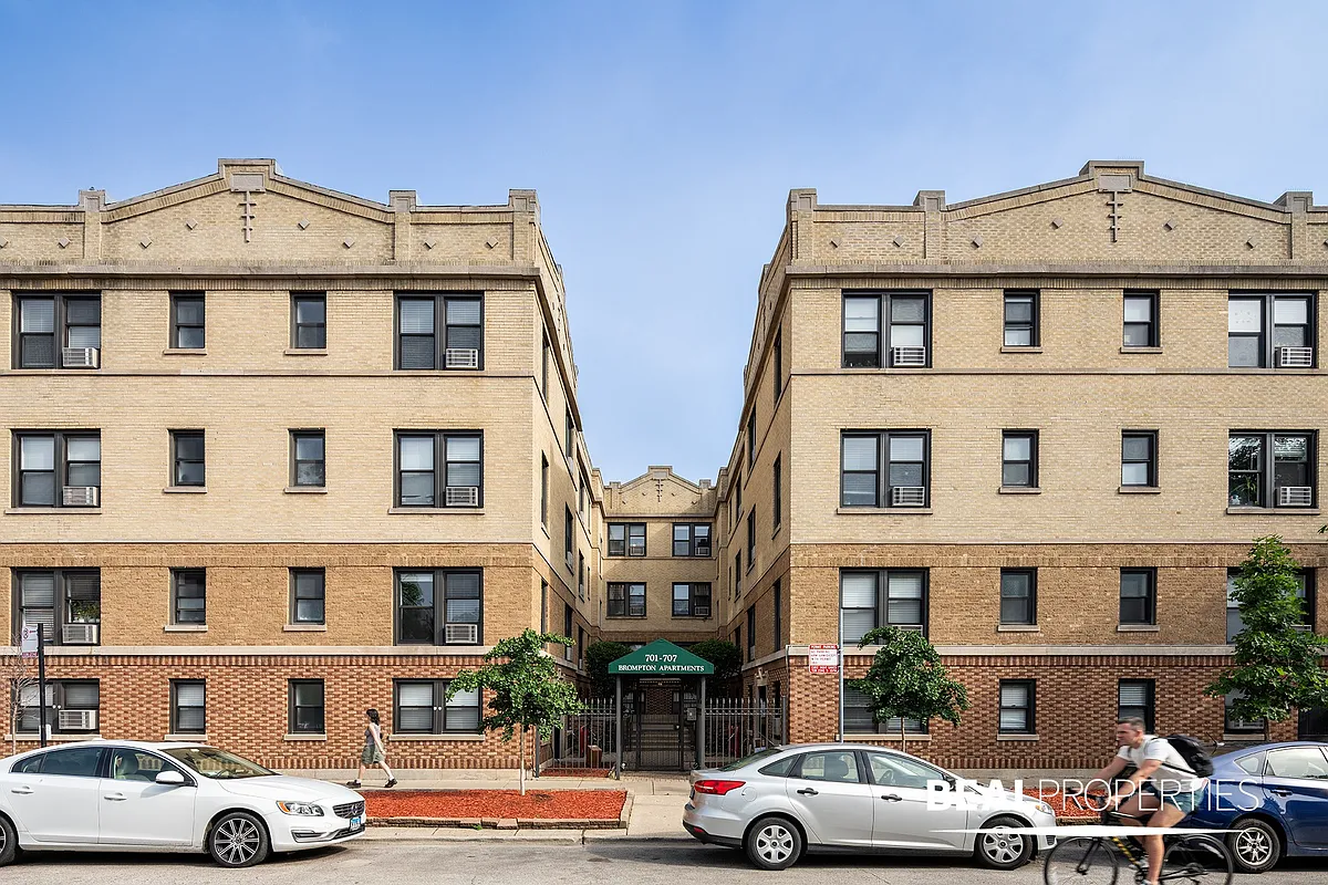 Building Photo - 701-715 West Brompton