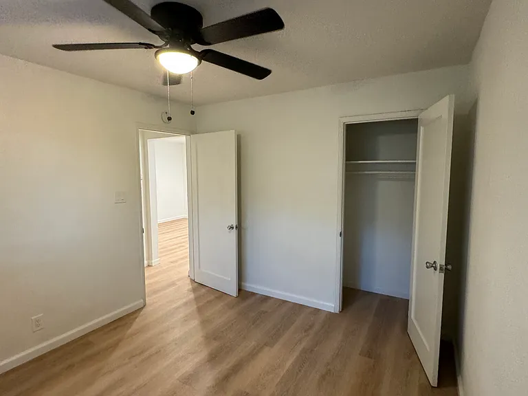 1125 Lochbrae Rd #5 — Photo 9
