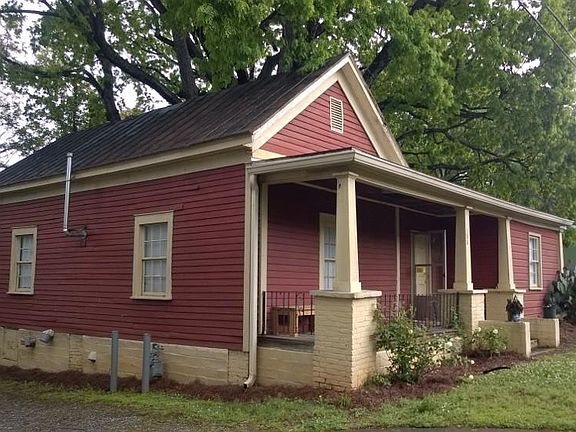 SIDE OF HOUSE