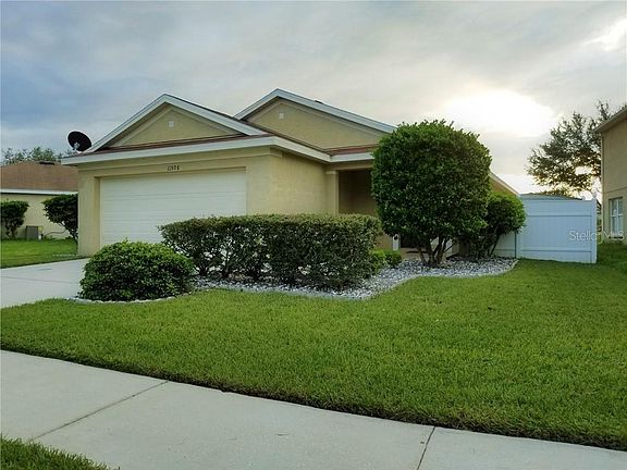 3rd image of 11508 Hammocks Glade Dr
